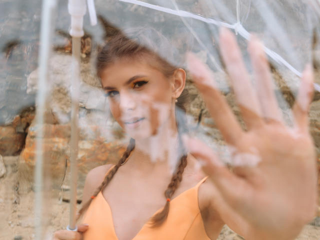 AudreyBarlow - Live sex cam - 17034678