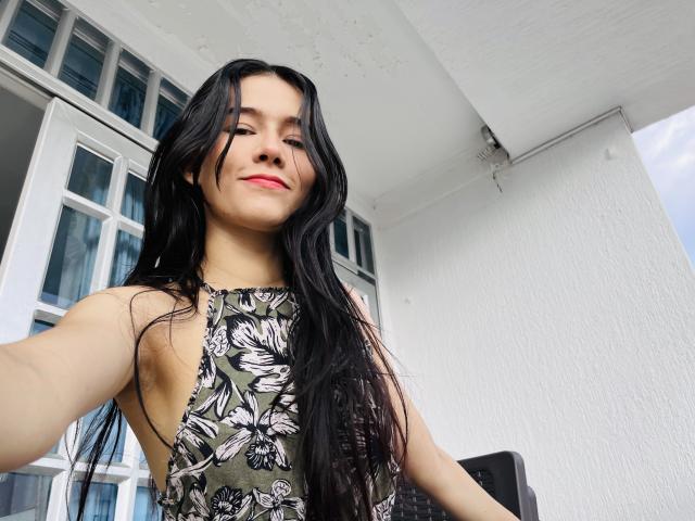 DeisyWest - Sexe cam en vivo - 17042394