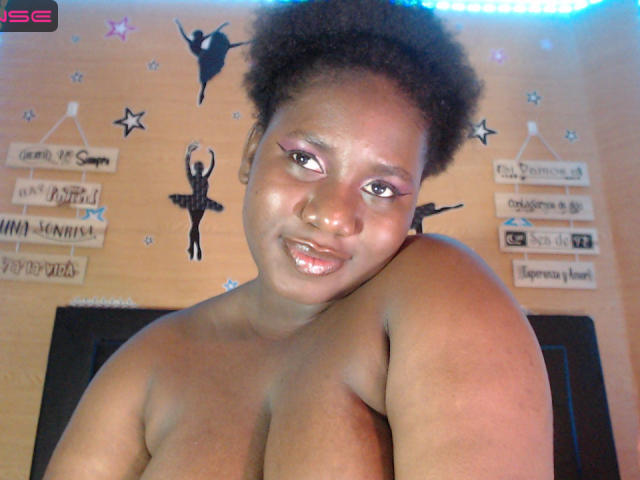 Dilay - Live Sex Cam - 17043046