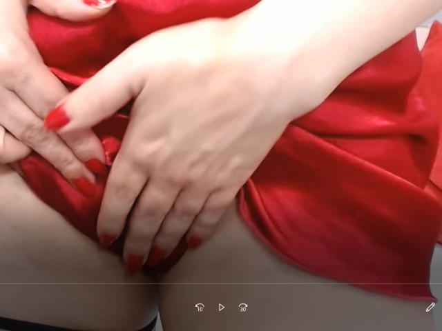 PriscillaHotMature - Live sex cam - 17051350