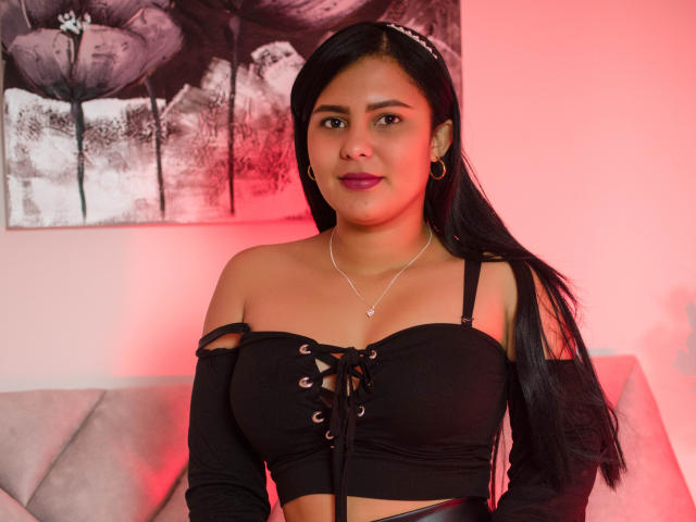 SelenaBonnet - Live sexe cam - 17061194