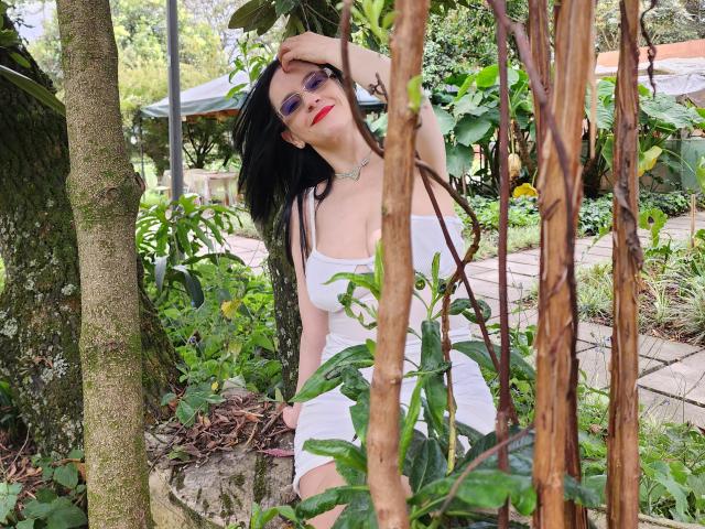 AlanaMoneth - Sexe cam en vivo - 17067102