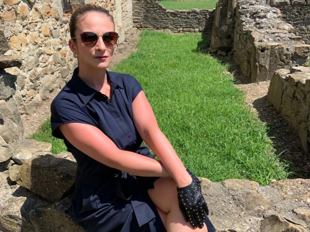 GoddessHarley - Live sex cam - 17067686