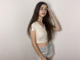 CarolinaBensy - Sexe cam en vivo - 17072410