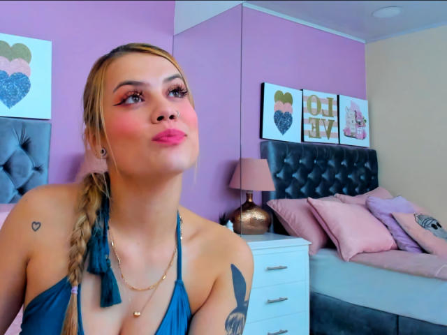 MajoSoler - Live porn &amp; sex cam - 17076018