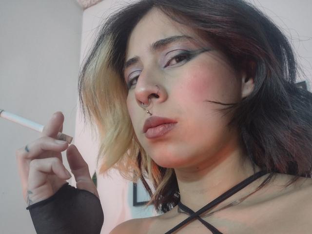SaraFoxys - Live sex cam - 17077034