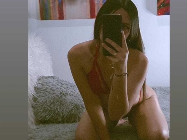 CamilaFerrer - Live Sex Cam - 17095058