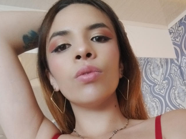 VioletaStone - Sexe cam en vivo - 17110766