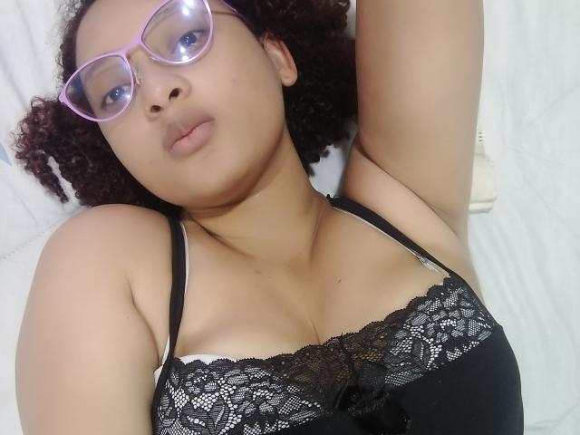 VioletaSwitch - Live porn &amp; sex cam - 17111126