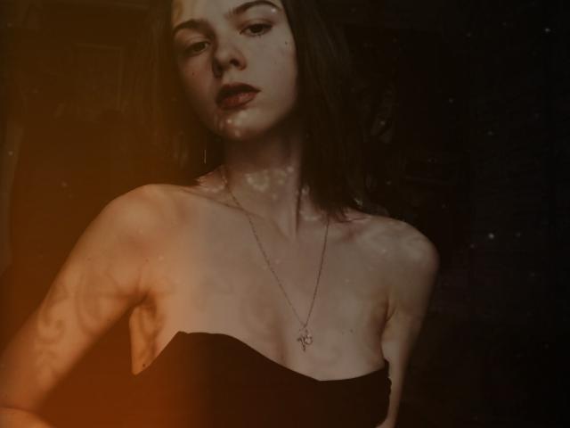 Rairie - Live Sex Cam - 17118018