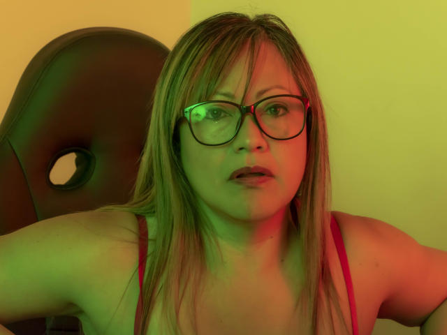 ChristinMoore - Sexe cam en vivo - 17138198