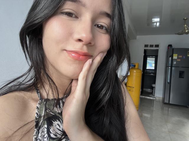 DeisyWest - Live sex cam - 17144302