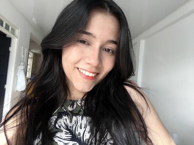 DeisyWest - Live sex cam - 17144310