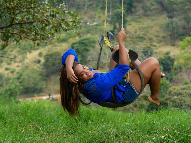 DanielaBrown - Live sex cam - 17157854