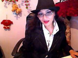 SxyVivian - Chat exciting with this shaved sexual organ Lady over 35 