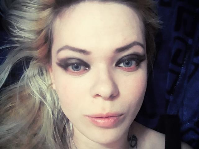 KellieSyd - Live sex cam - 17168514