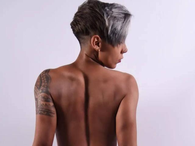 GabyCollins - Sexe cam en vivo - 17169606