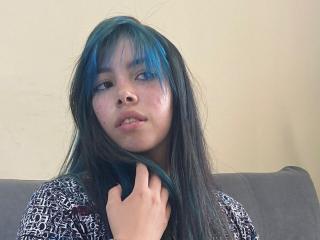 AmeliiaThoms - Sexe cam en vivo - 17179098