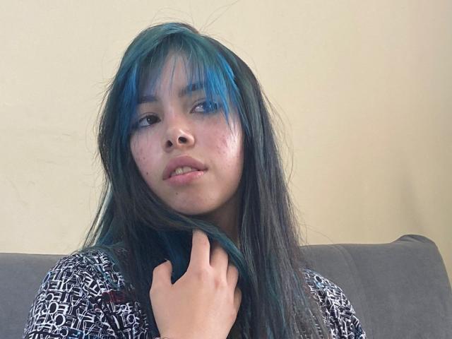 AmeliiaThoms - Live sex cam - 17179098