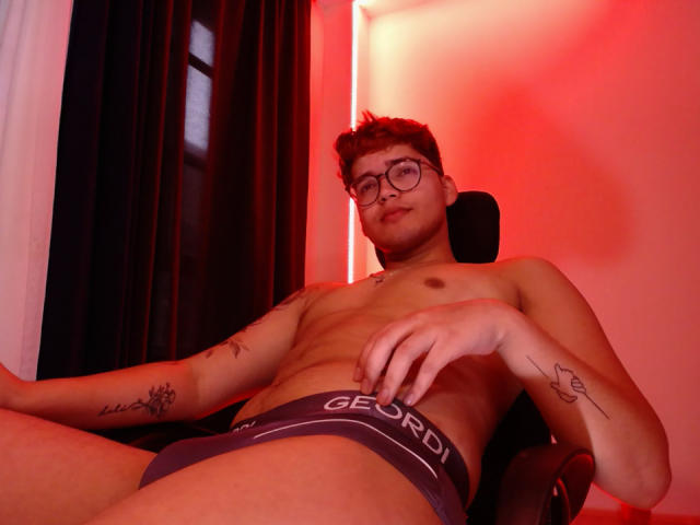 EddTerence - Sexe cam en vivo - 17180930
