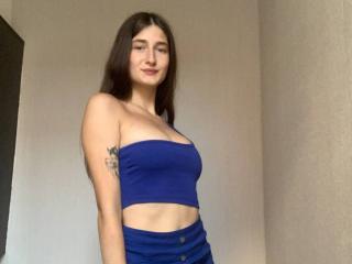 MoonLiza - Live sex cam - 17191422