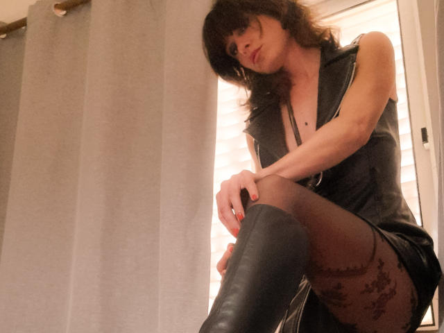 Aiyana - сексуальная веб-камера в реальном времени - 17197462