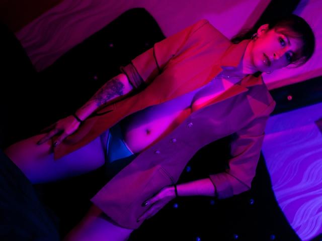 ViktoriaBrown - Live Sex Cam - 17203742