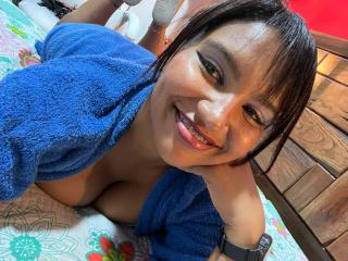 SalomeSexxy - Live porn & sex cam - 17204110