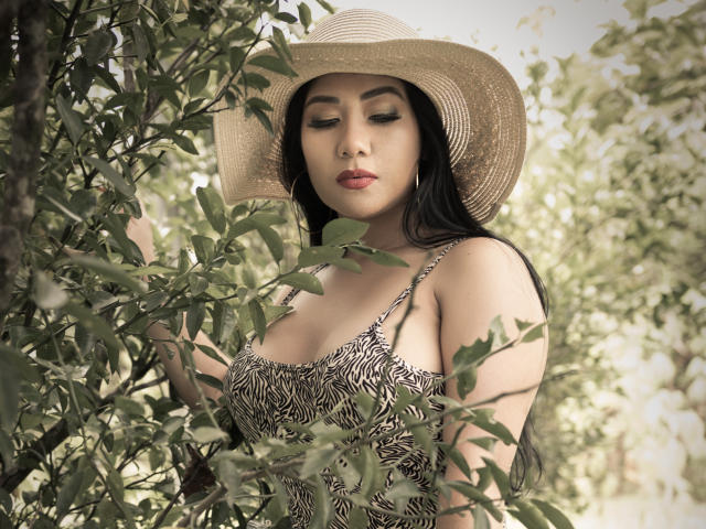 KhloeLawson - Sexe cam en vivo - 17208294