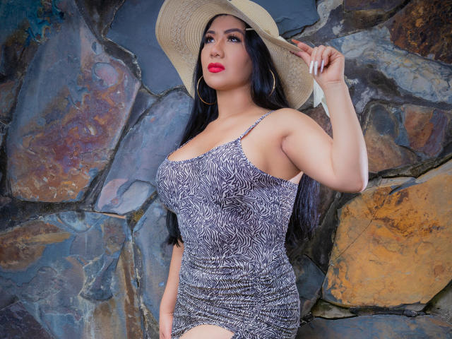 KhloeLawson - Sexe cam en vivo - 17208298