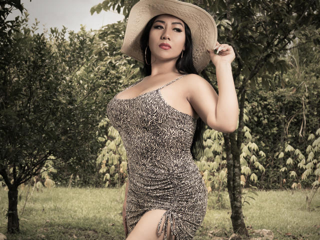 KhloeLawson - Sexe cam en vivo - 17208322