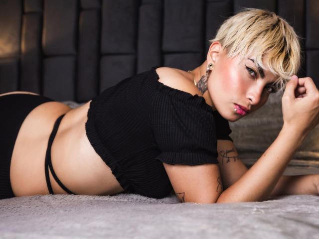 CloeBransoon - Live sex cam - 17215274