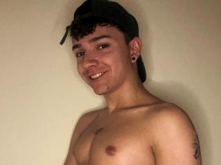 PatrickD - Live porn &amp; sex cam - 17216702