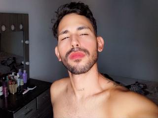 Kenneth - Live sex cam - 17227058