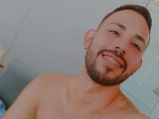 Kenneth - Live sex cam - 17227154