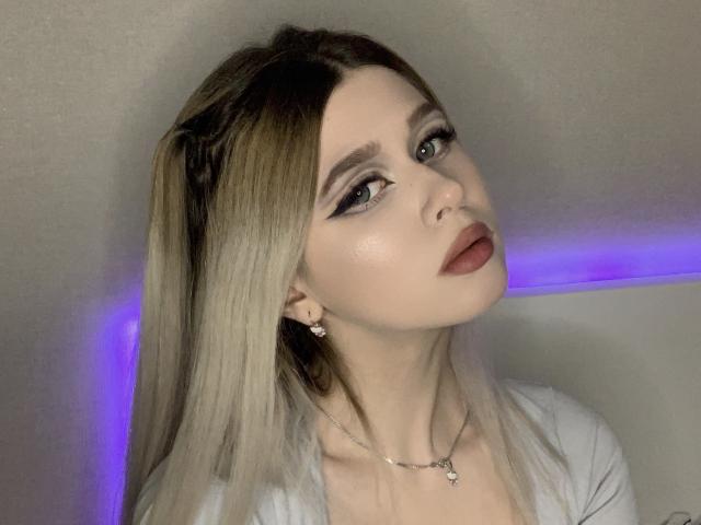 MiraBelle69 - Sexe cam en vivo - 17231790