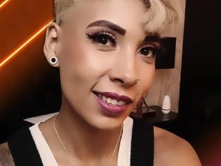 GabyCollins - Live sex cam - 17237486