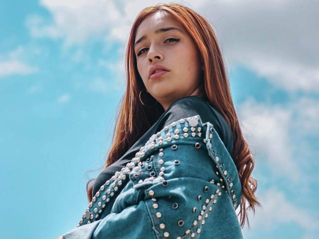 IsabellaCoween - Camera khiêu dâm &amp; quyến rũ trực tiếp - 17240998