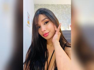 AnneCasanova - Live porn & sex cam - 17244970