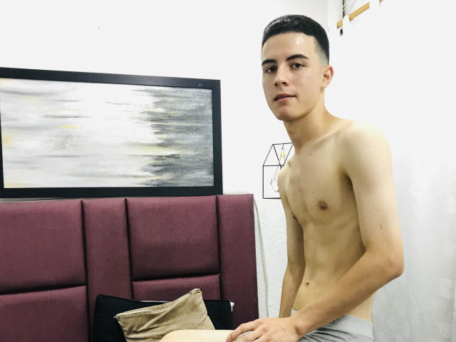 ElektrikJohn - Sexe cam en vivo - 17246010