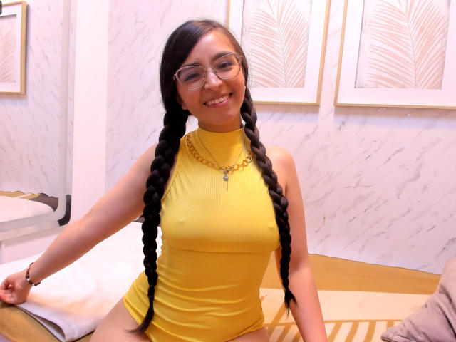 EvaMcAllister - Live sex cam - 17250090