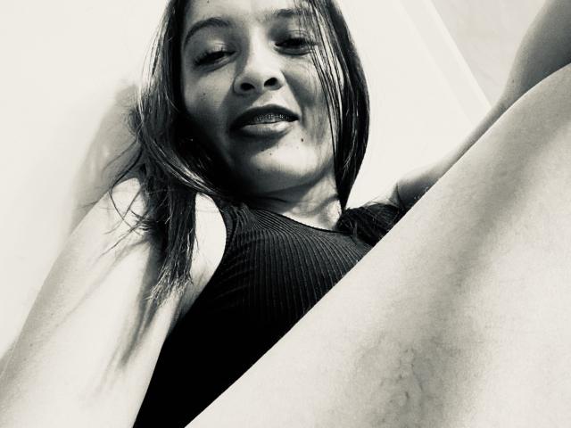 GabriellaFox - Live sex cam - 17255602