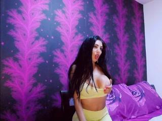 BrunetteBabe69 - Live porn &amp; sex cam - 17255838