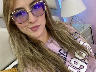 SabrinaMontana - Live porn &amp; sex cam - 17257058