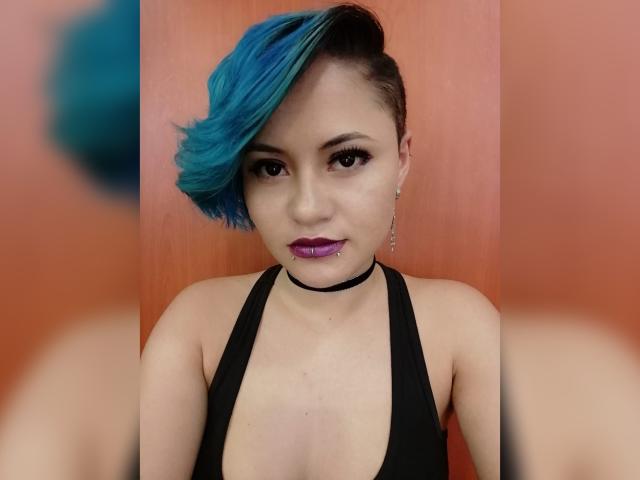 CassieJones - Live sex cam - 17257214