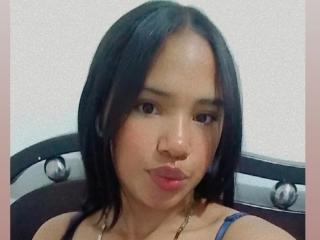 DesirousBlack - Live sex cam - 17261754