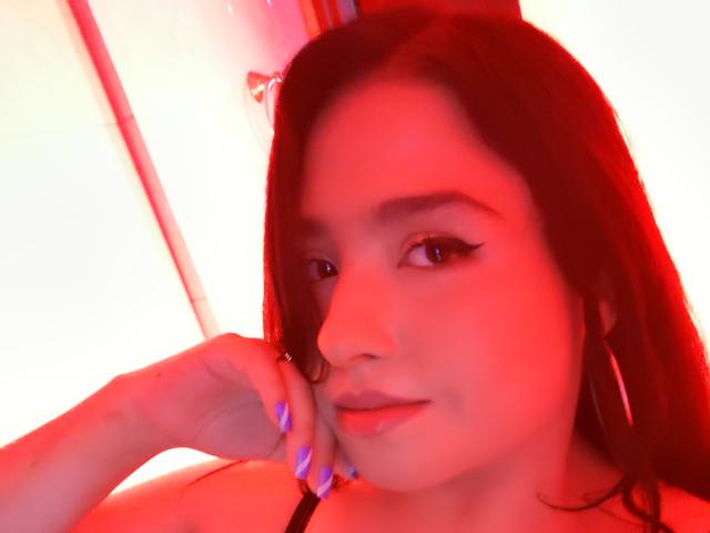 EmilyScoott - Live porn &amp; sex cam - 17265962