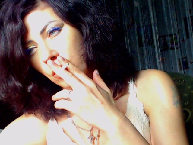 JuliaIce - Sexe cam en vivo - 17279902