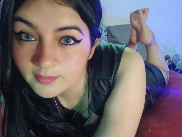 LindaSophieX - Sexe cam en vivo - 17282018