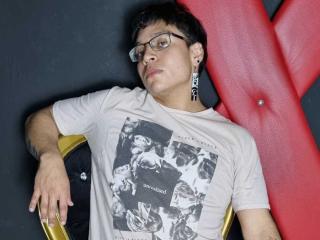 JakyThomson - Live sex cam - 17289450